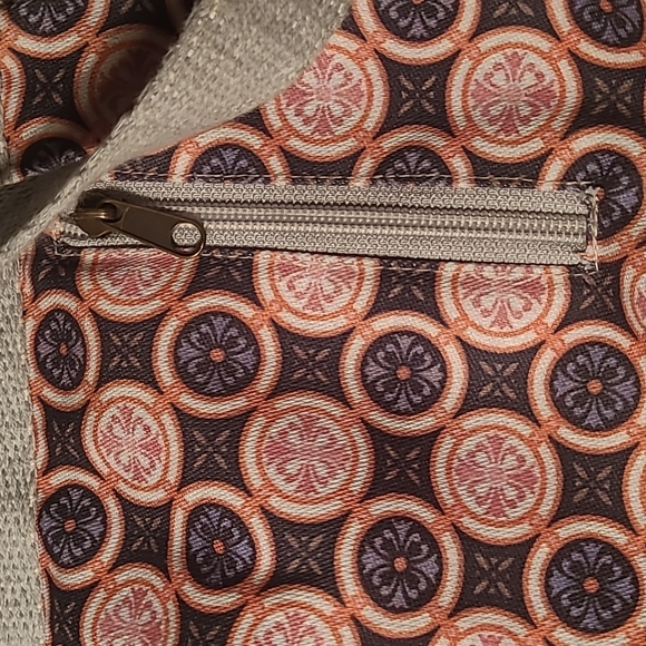 Lazy Dayz desing bagpack - Picture 8 of 10